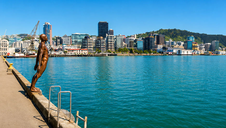 7-Day Capital to Volcanic Lakes & East Coast Explorer